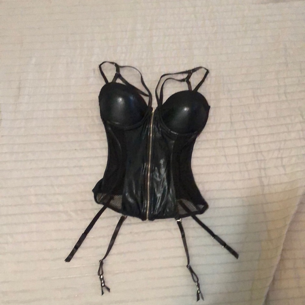NWOT body rage teddy